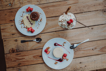 Dessert au bord du lac de Serre-Poncon - Embrun - Hautes Alpes